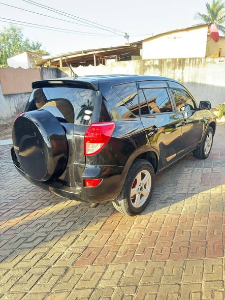 A picture of Toyota Rav 4