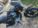 A picture of BM X125