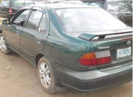 A picture of Neatly used Automatic gear transmission Nissan Almera available for sale