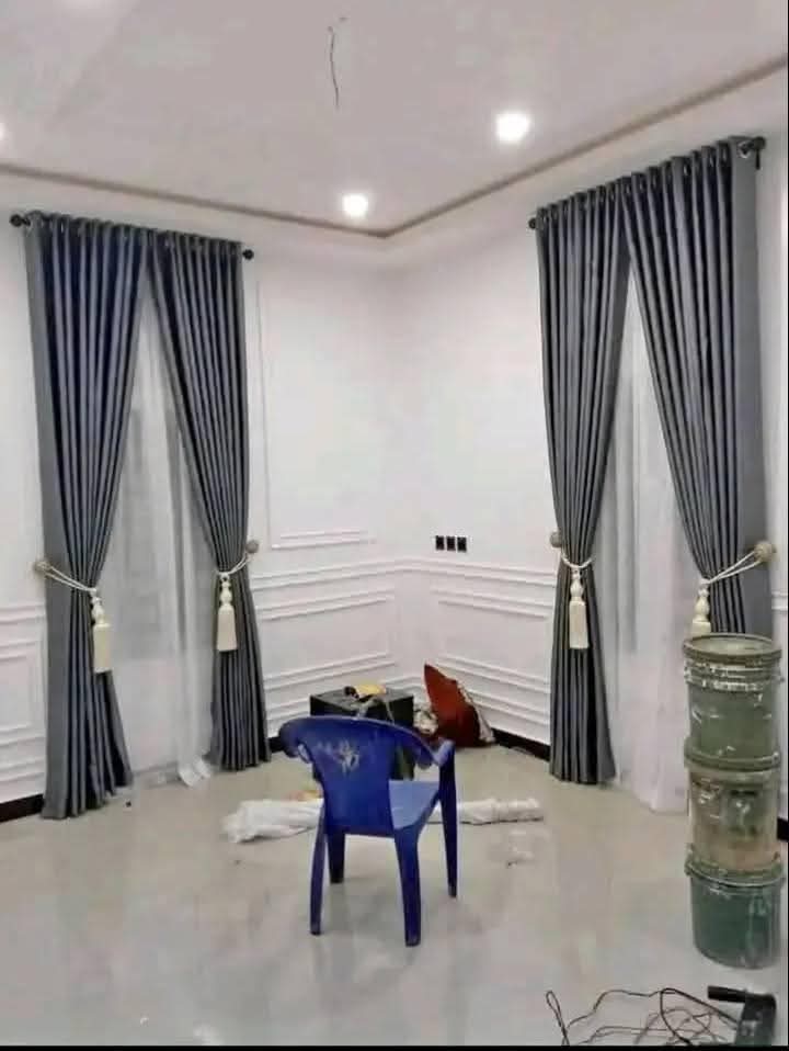 A picture of Curtains