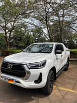 used toyota hilux