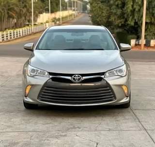 A picture of sale Toyota camry