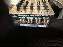 A picture of DJ Mixer