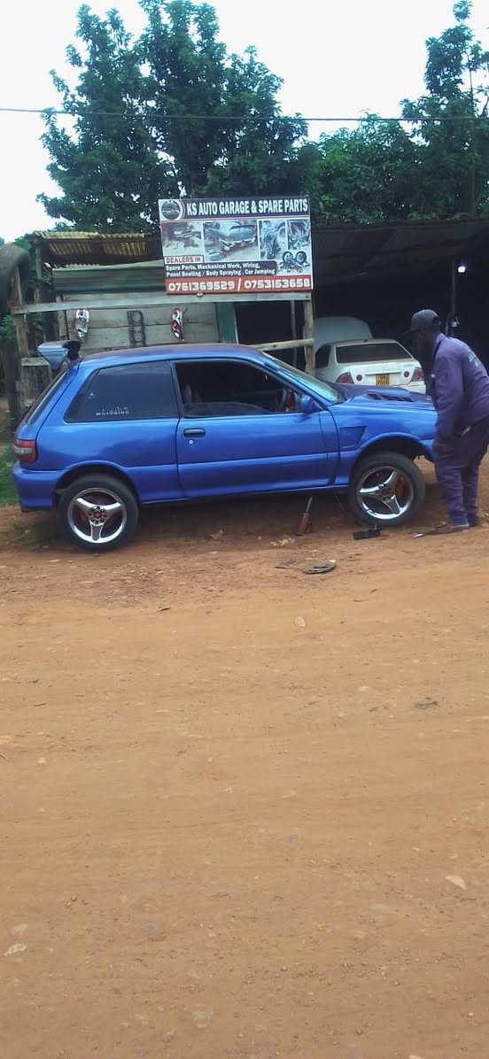 A picture of Toyota starlet gt
