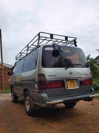 A picture of 2000 TOYOTA SUPER CUSTOM