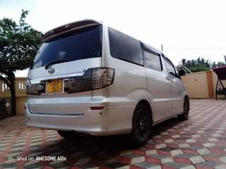 A picture of Alphard v6