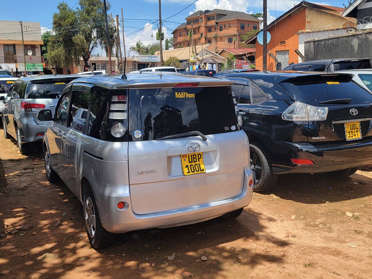 toyota sienta