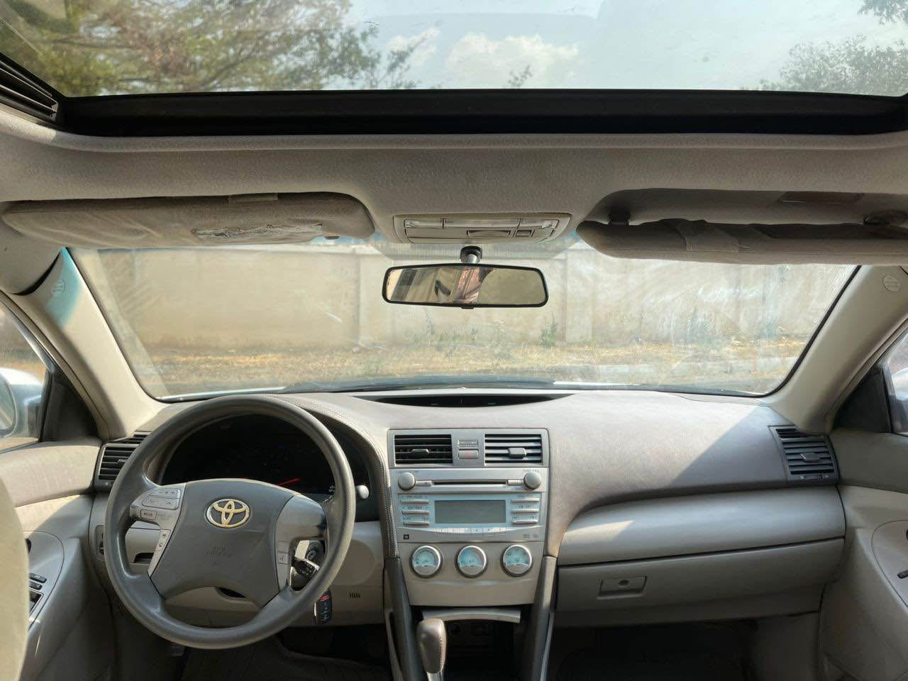 A picture of TOYOTA CAMRY 2008