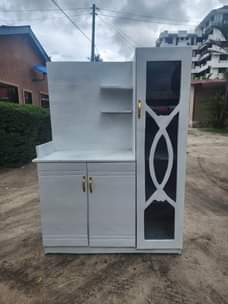 A picture of Nauza kabati la jikoni bei 230000 Location ubungo call or