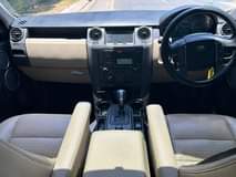A picture of LAND ROVER DISCOVERY