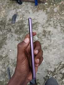 A picture of SAMSUNG S9 