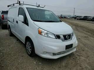 A picture of 2015 NISSAN 2015