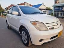A picture of Toyota Ist DTU Kali sana