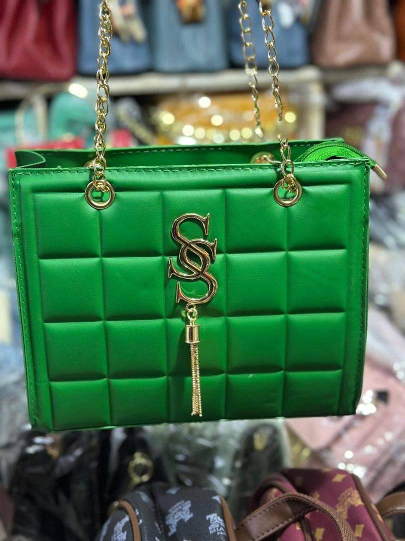 A picture of Elegant bags
