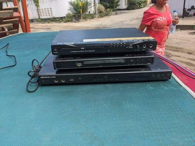 A picture of VINGAMUZI DEKI 15 000 OFA YA LEO TU