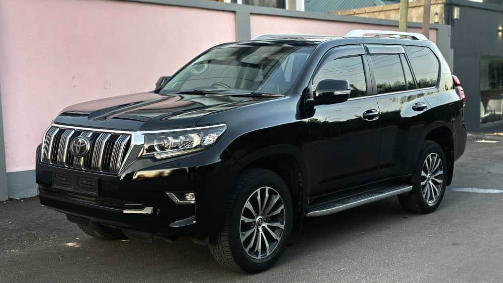 A picture of NEW LC PRADO 150