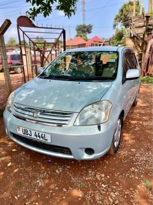 used toyota raum