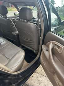 A picture of Toyota camry drop light
