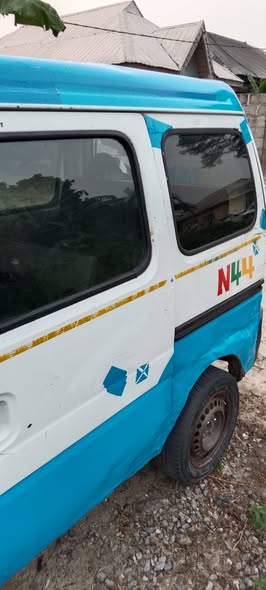 A picture of Nigerian use mini boss for some going for 2 m