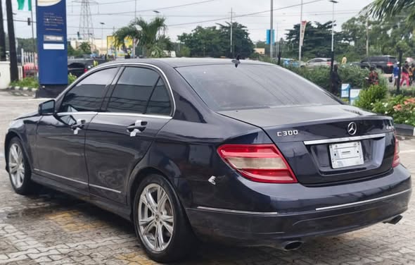 A picture of Distress Sale 2011 Mercedes Benz C300 Grab this clean 2011
