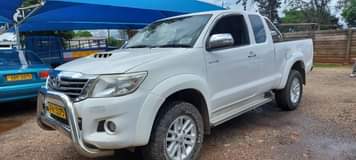 used toyota hilux
