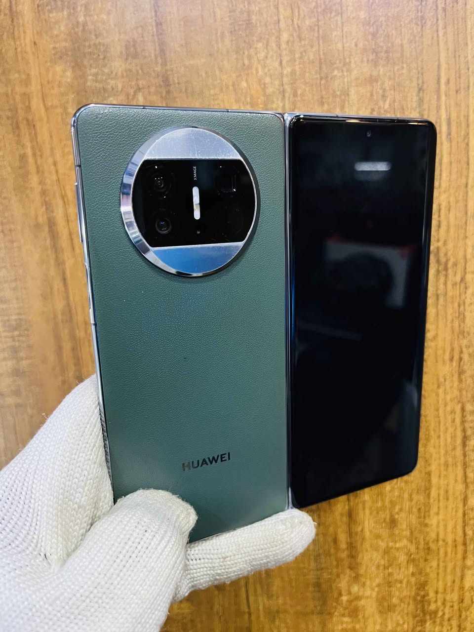 A picture of Huawei Mate X3 512GB