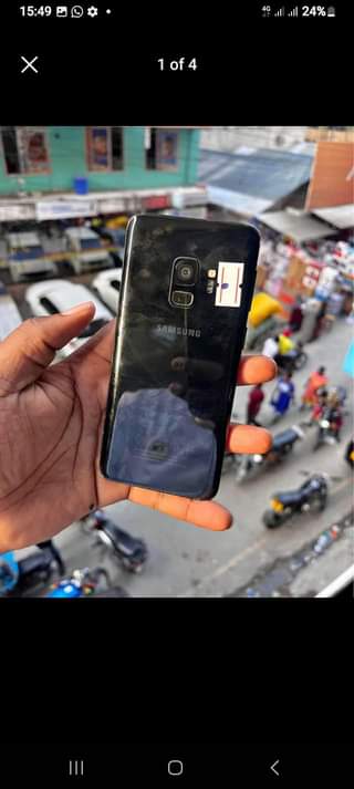 A picture of S9 gb64 ram 4