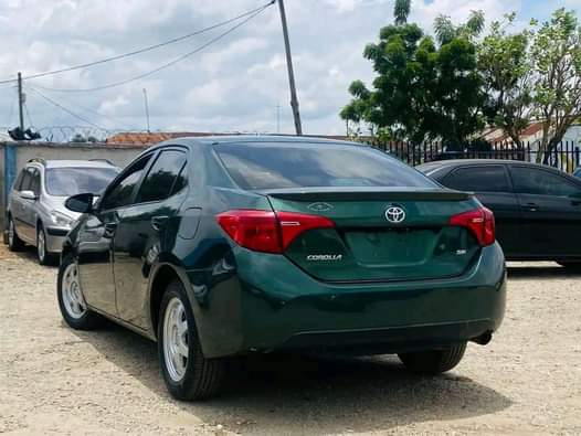 A picture of UNREGISTERED An Extremely Clean Used Toyota Corolla 2015 Model With