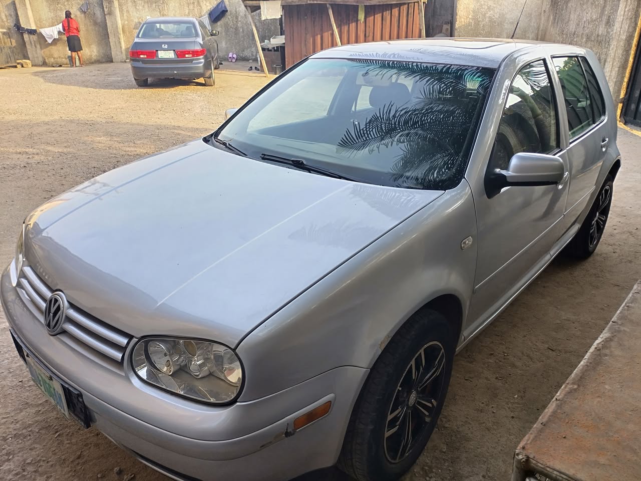 A picture of golf 4.