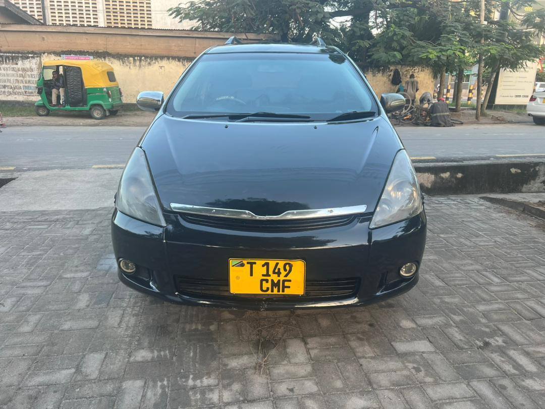 A picture of Toyota wish CMF Year 2005 Engine 1ZZ CC1700 Full ac