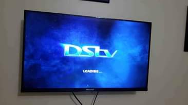 A picture of Hisense 32 smart TV
