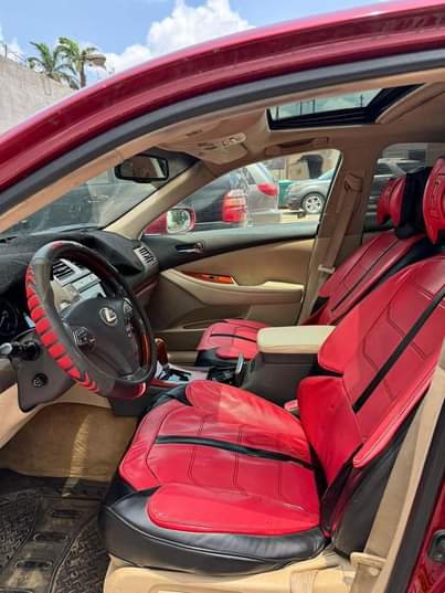 A picture of Working perfectly now nothing to fix inside the car come