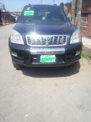 A picture of 2008 Toyota Land Cruiser Prado in very good condition sound