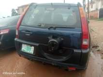 A picture of 2003 Honda crv 03 Suv