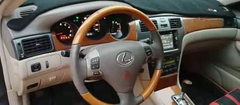 A picture of Lexus ES 330 Everything is working Owerri imo state Firstflash