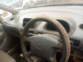 A picture of 2000 Toyota 2000 17