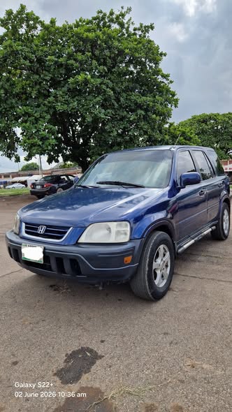 A picture of HONDA CRV 2000 MODEL