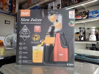 A picture of Slow juicer extractor