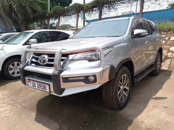 A picture of Toyota Fortuner Model 2016 Diesel Engine Automatic 0787181703 0704482571 Call