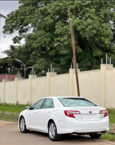 A picture of FOR SALE FOREIGN USED TOYOTA CAMRY XSE KEYLESS 2013 MODEL