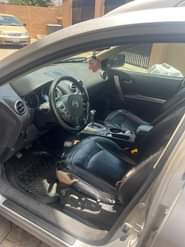 A picture of Relocation Alert Brand Nissan Rogue Year 2010 model Purely first