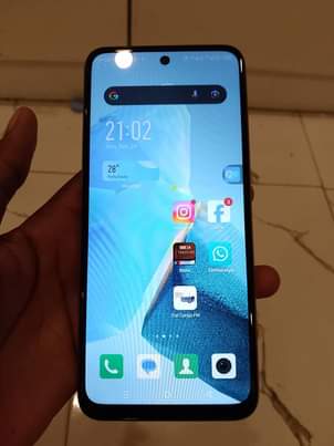 A picture of INFINIX HOT 30 PLAY GB 128
