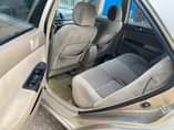 A picture of Toyota Camry 2006 First body Top standard Uber standard Engine