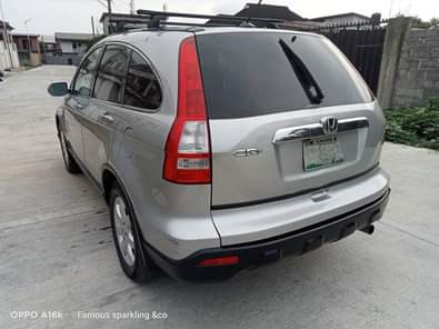 A picture of FIRST BODY 2007 model HONDA CR V Engine Gear Transmission