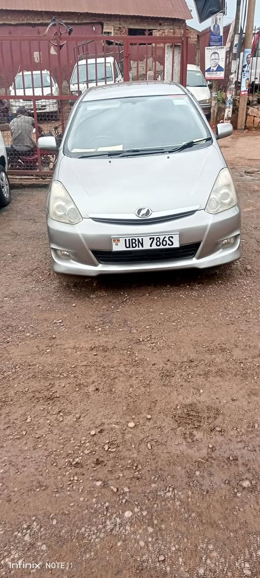 A picture of Toyota wish
