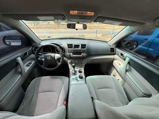 A picture of BELGIUM STANDARD 2012 TOYOTA HIGHLANDER 08137674792