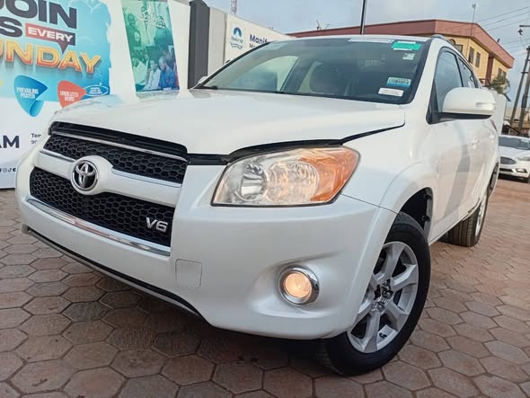A picture of Foreign used 2012 Toyota Rav4 Limited 100 accident free 14m