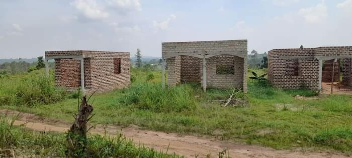 A picture of Cheap plots in matuga