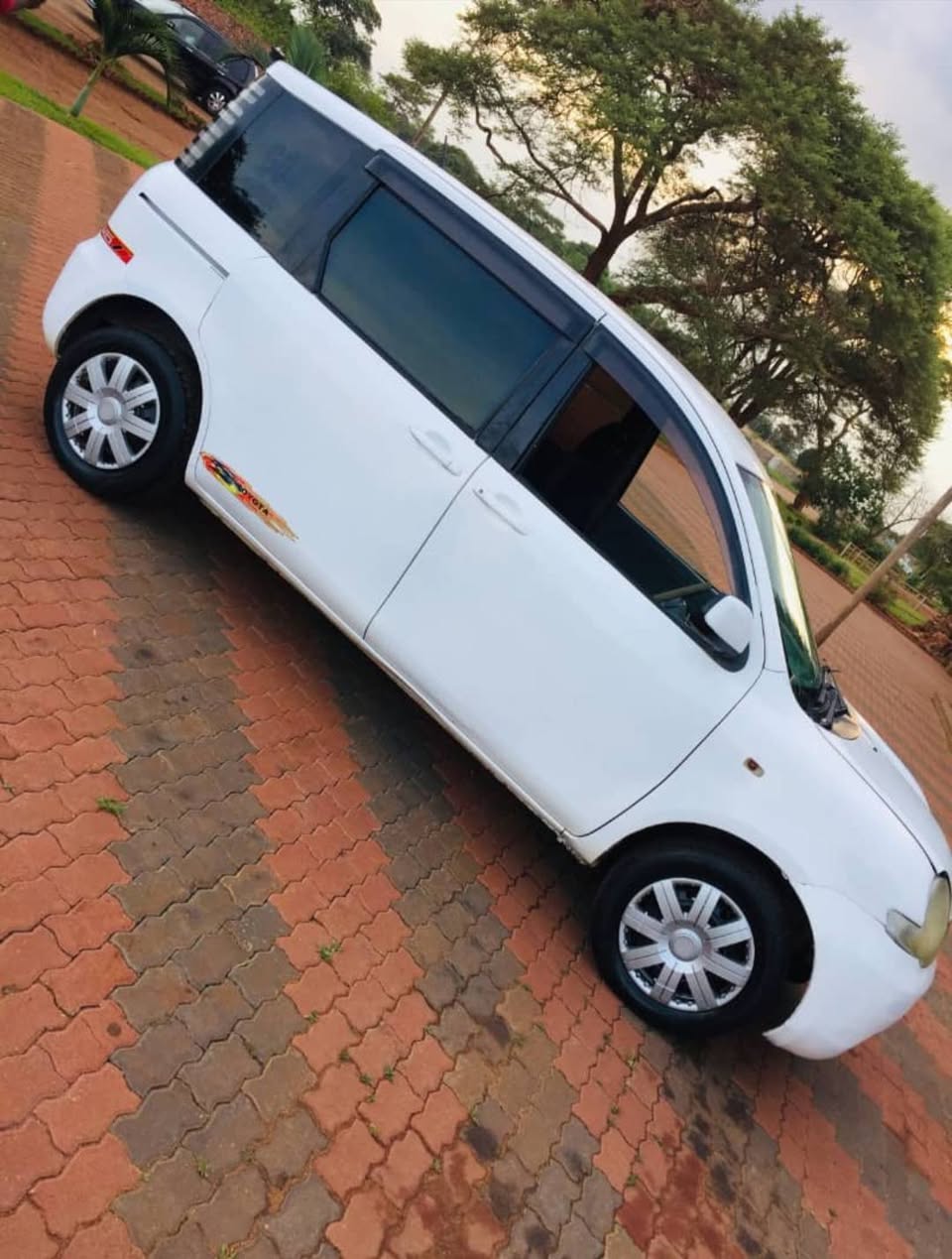 used toyota sienta