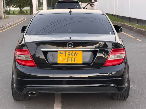 A picture of MERCEDES BENZ C CLASS 200